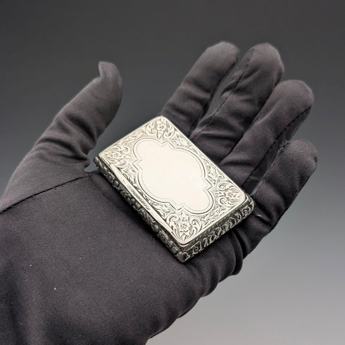 1878年 英国アンティーク 純銀製 角形スナッフボックス 50g Hillard&Thomason